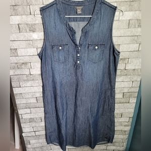Eddie Bauer size 4‎ sleeveless mini dress